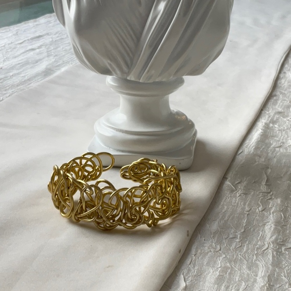 Very artsy bracelet